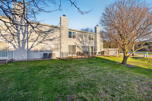 1403 8th Street, Reedsburg, WI 53959