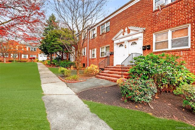 717 Tuckahoe Road 16A, Yonkers, NY 10710