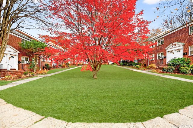 717 Tuckahoe Road 16A, Yonkers, NY 10710