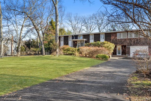 149 Munsell Road, East Patchogue, NY 11772