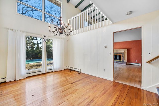 149 Munsell Road, East Patchogue, NY 11772