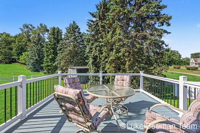 1060 Legion Park Drive, Holland, MI 49423