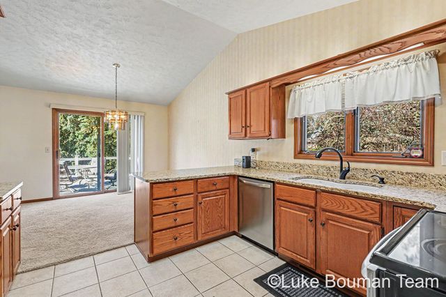 1060 Legion Park Drive, Holland, MI 49423