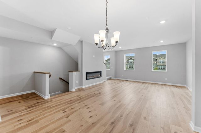 1524 Traverse Lane, West Saint Paul, MN 55118