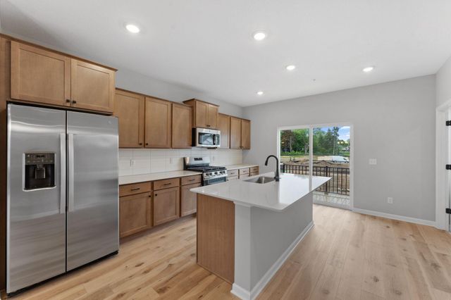 1524 Traverse Lane, West Saint Paul, MN 55118