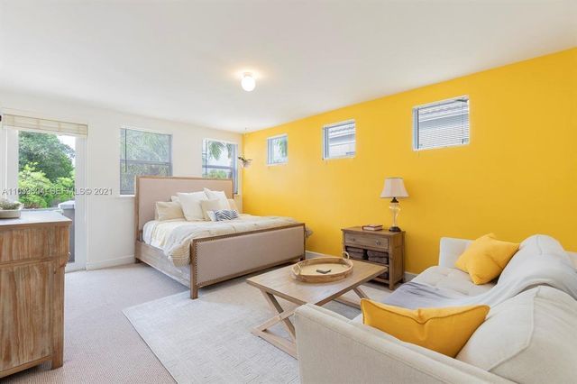213 SW 11TH Street 213, Fort Lauderdale, FL 33315