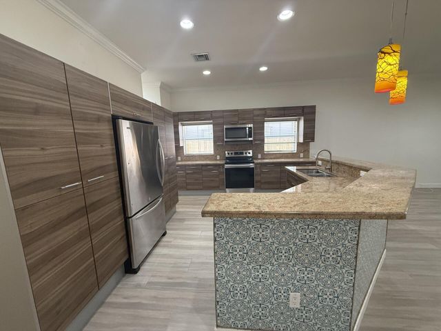 213 SW 11TH Street 213, Fort Lauderdale, FL 33315
