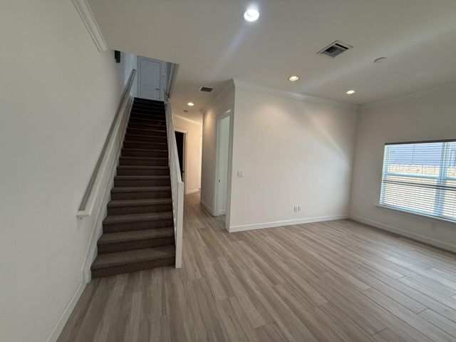213 SW 11TH Street 213, Fort Lauderdale, FL 33315