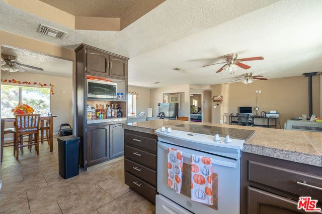 8395 Keats Avenue, Yucca Valley, CA 92284