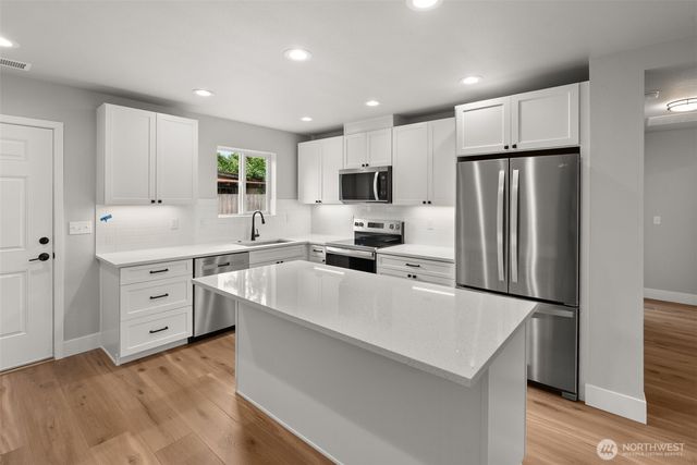 475 Garfield Ave E, Tenino, WA 98589