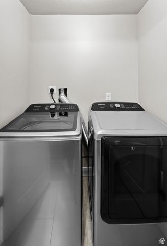 43 E BLUE RIVER DR, Draper, UT 84020