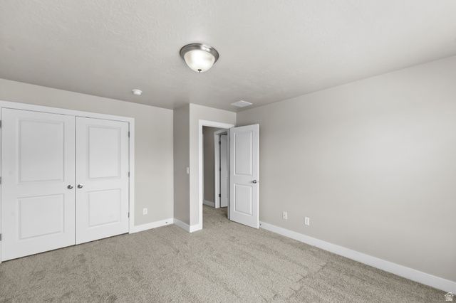 43 E BLUE RIVER DR, Draper, UT 84020