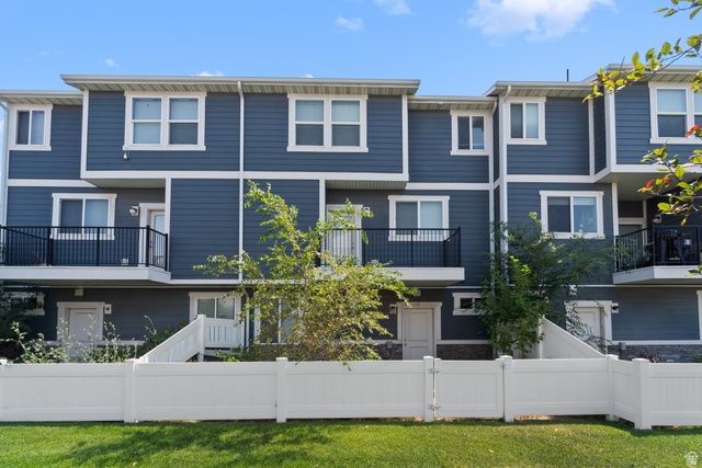 43 E BLUE RIVER DR, Draper, UT 84020