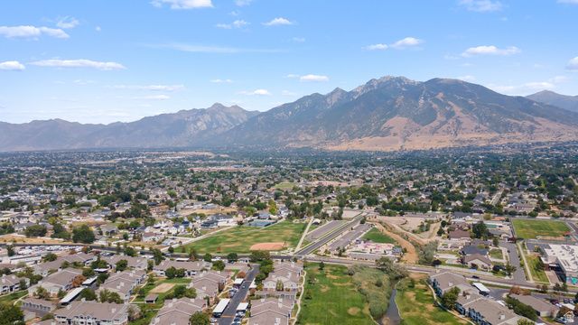 43 E BLUE RIVER DR, Draper, UT 84020