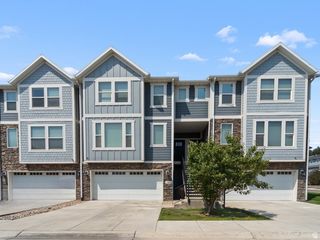 43 E BLUE RIVER DR, Draper, UT 84020