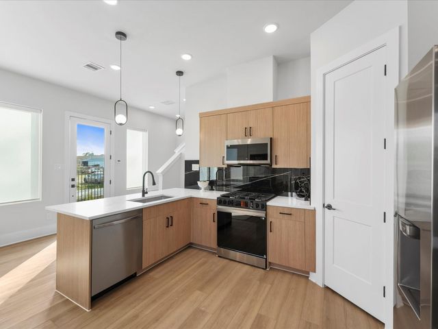 5306 Teodoro Lane, Houston, TX 77091