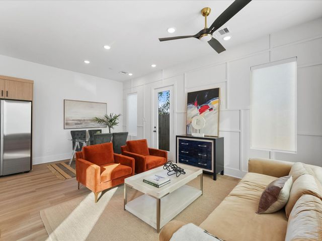 5306 Teodoro Lane, Houston, TX 77091