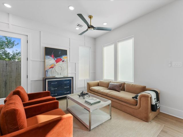 5306 Teodoro Lane, Houston, TX 77091