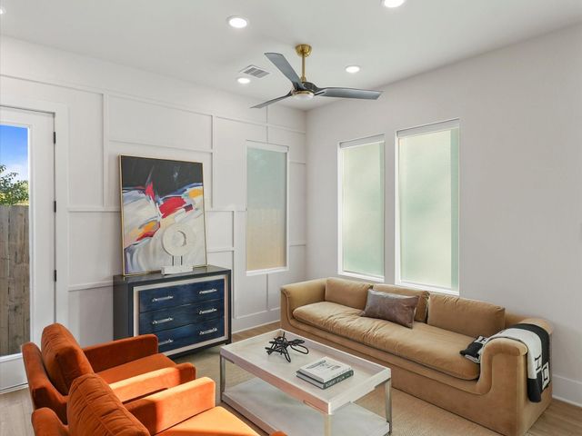 5306 Teodoro Lane, Houston, TX 77091