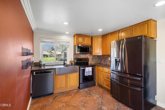 22109 Village 22, Camarillo, CA 93012