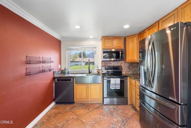 22109 Village 22, Camarillo, CA 93012