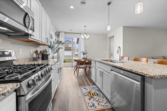 1529 100th Avenue NW, Coon Rapids, MN 55433