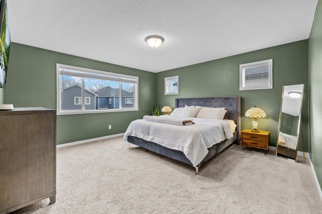 1529 100th Avenue NW, Coon Rapids, MN 55433