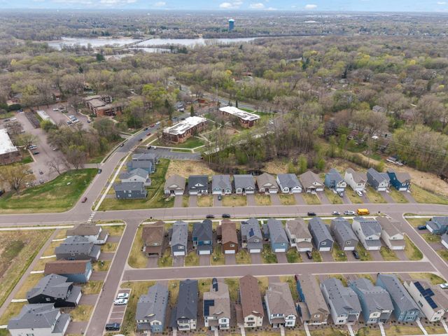 1529 100th Avenue NW, Coon Rapids, MN 55433