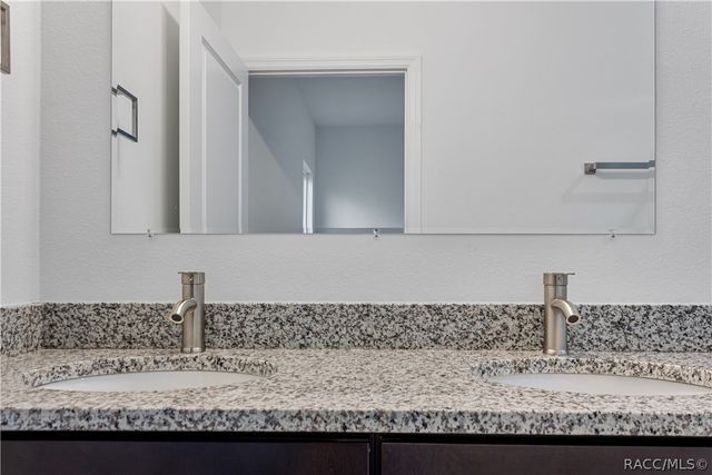 1569 W McNeal Drive, Citrus Springs, FL 34434