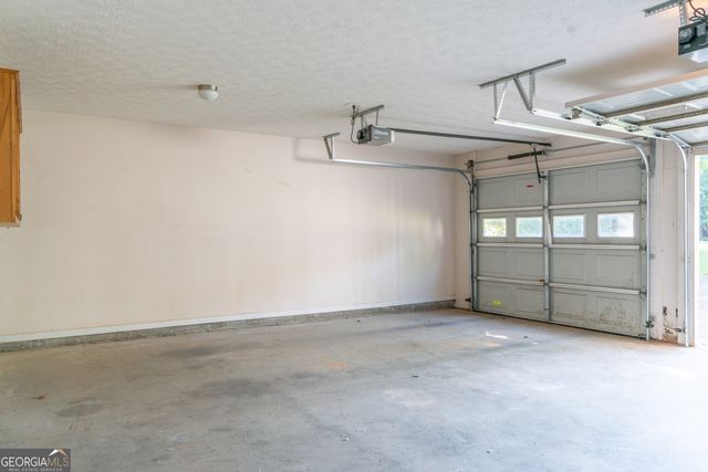 509 Greenfield Drive, Statham, GA 30666