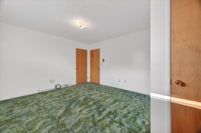 6112 E Montecito Avenue, Fresno, CA 93727