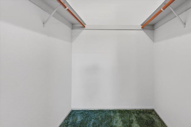 6112 E Montecito Avenue, Fresno, CA 93727