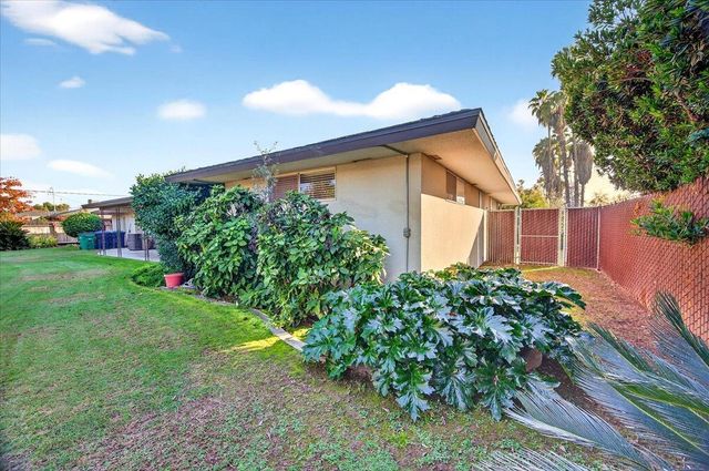 6112 E Montecito Avenue, Fresno, CA 93727