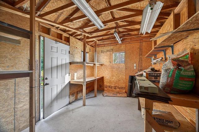 6112 E Montecito Avenue, Fresno, CA 93727