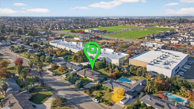 6112 E Montecito Avenue, Fresno, CA 93727