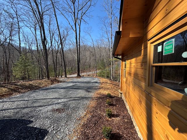 778 Moreland Drive, Ellijay, GA 30540