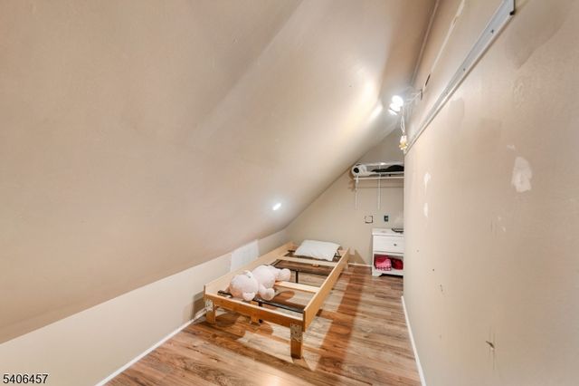 291 Seaton Ave 1, Roselle Park Boro, NJ 07204