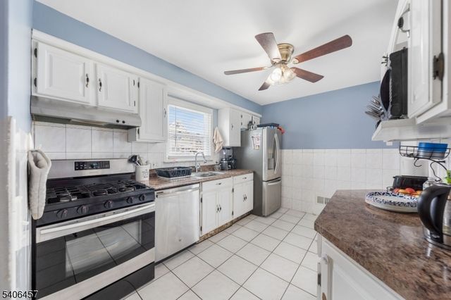 291 Seaton Ave 1, Roselle Park Boro, NJ 07204