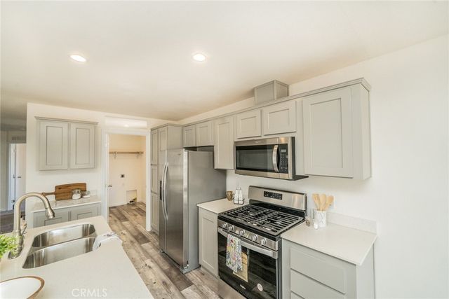 12550 Main Street 150, Hesperia, CA 92345