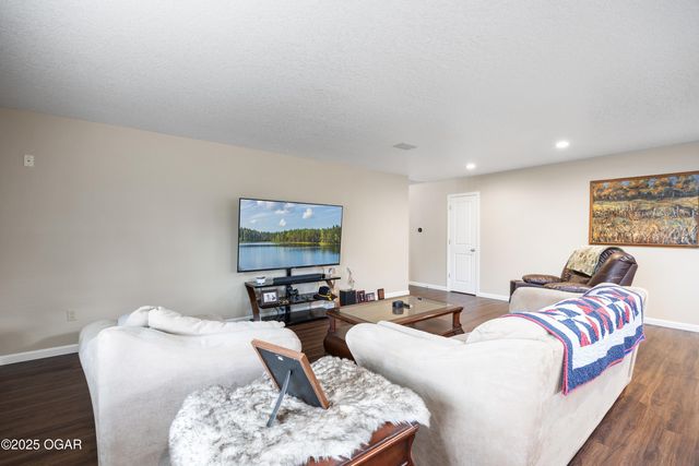 402 W Craig Road, Pittsburg, KS 66762