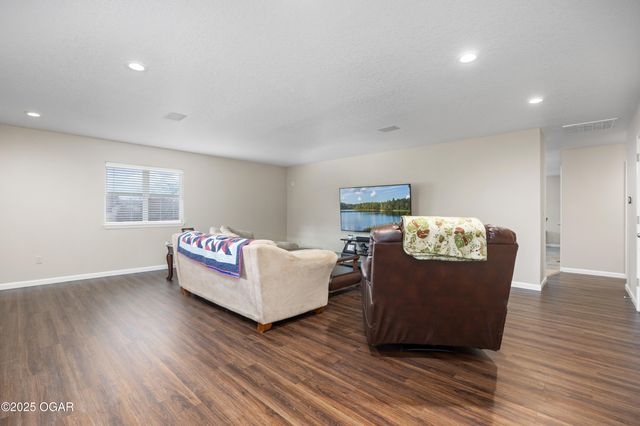 402 W Craig Road, Pittsburg, KS 66762