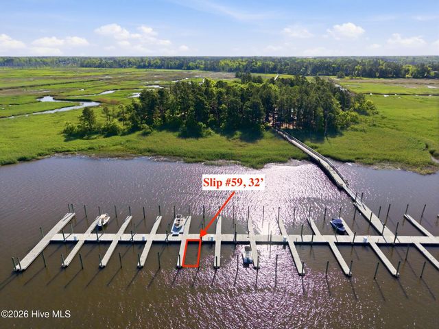 1544 Riverview Terrace, Wilmington, NC 28401