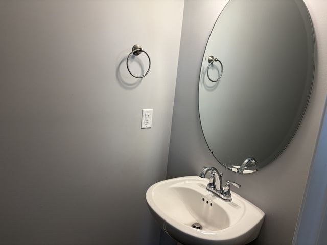 3722 Stormy Ln, Rockvale, TN 37153