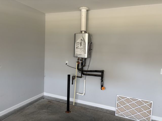 3722 Stormy Ln, Rockvale, TN 37153