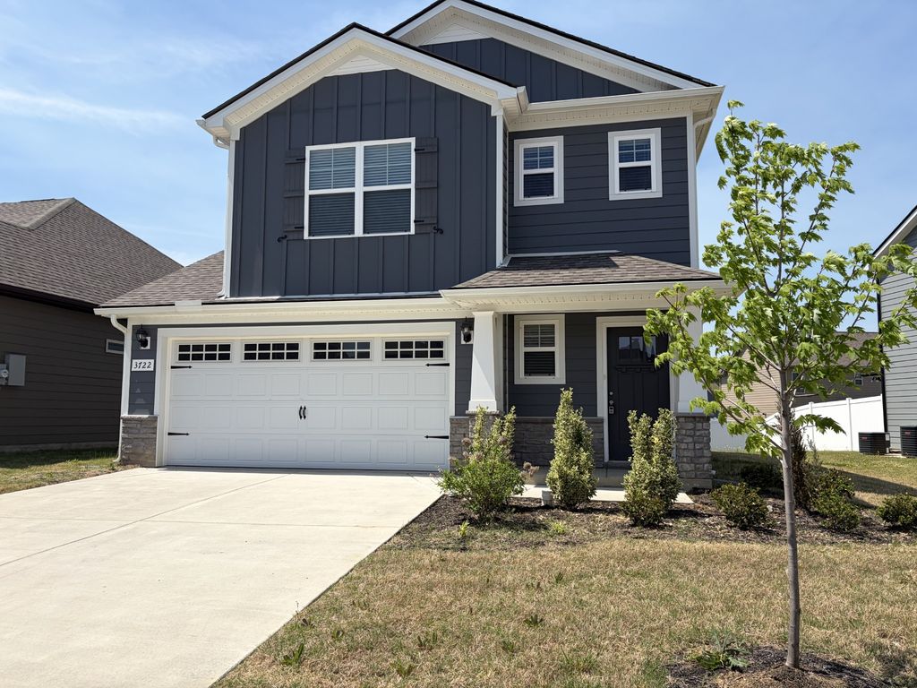 3722 Stormy Ln, Rockvale, TN 37153