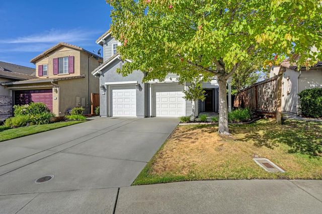 915 Campfire Cir, Rocklin, CA 95765