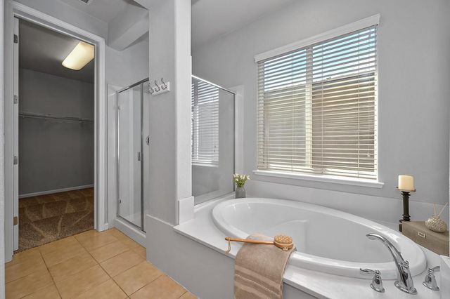 915 Campfire Cir, Rocklin, CA 95765