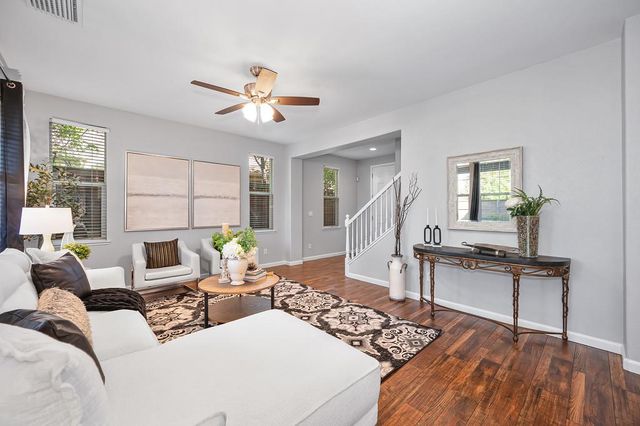 915 Campfire Cir, Rocklin, CA 95765