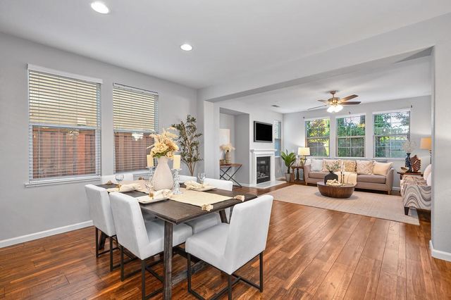 915 Campfire Cir, Rocklin, CA 95765