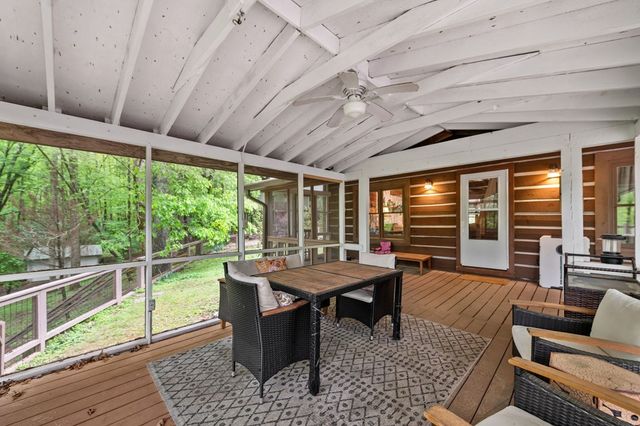 916 Old Cashes Valley Road, Blue Ridge, GA 30513